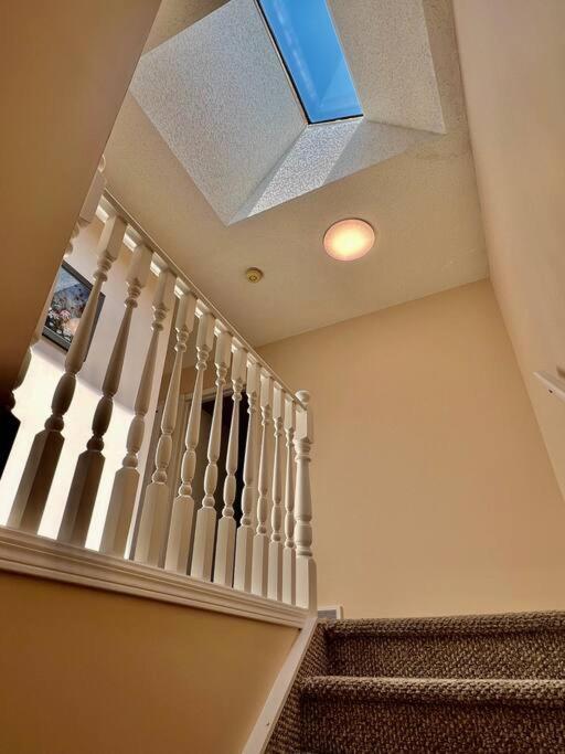 Crescent Heights Majesty Villa Calgary Exterior photo